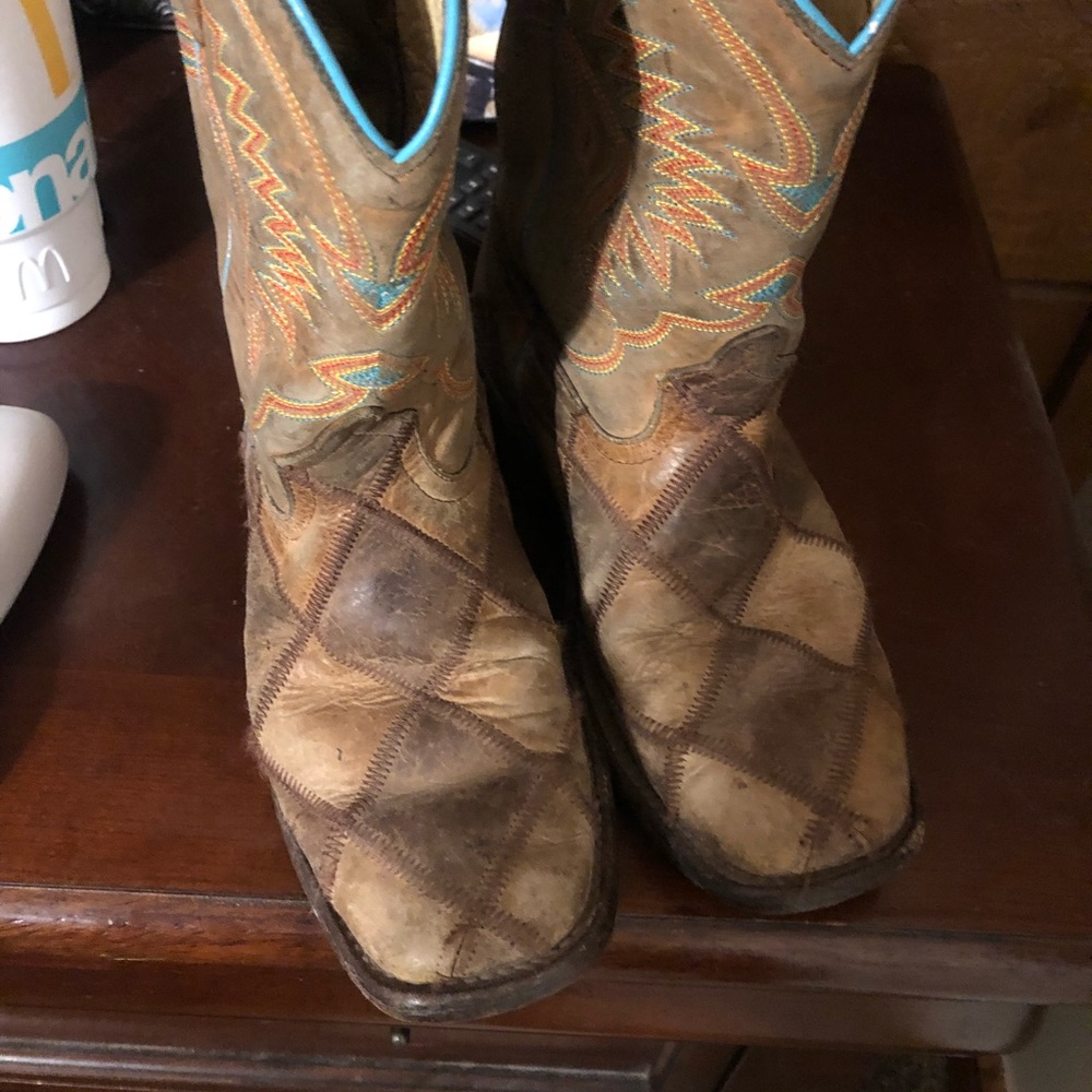 Boys size 2 Crazy train patch work boots
